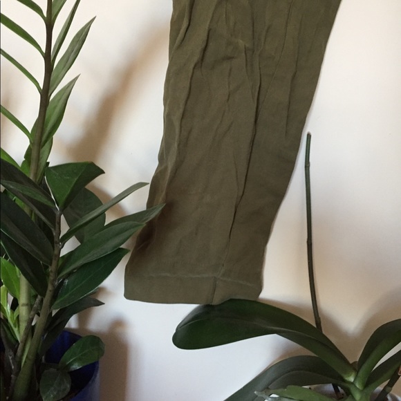Army green pant - Picture 3 of 5
